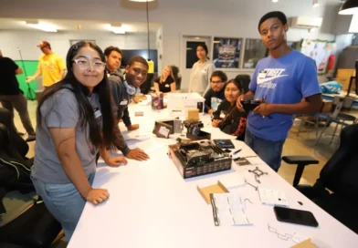 Universal Music Group Discusses Music and Tech Careers with Scholars