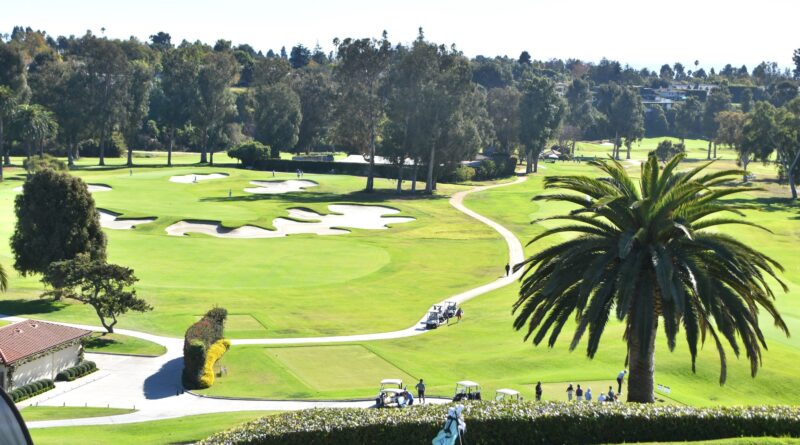 Rod Dedeaux Foundation 5th Annual Legends on the Links Golf Tournament